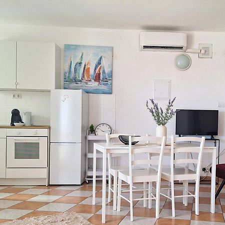 Apartmani Stine Donji Okrug Exterior foto