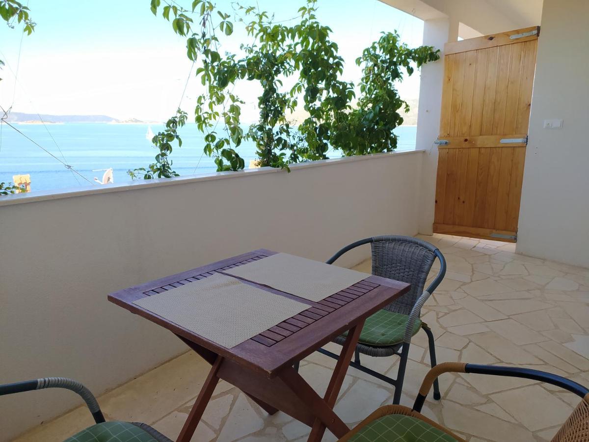 Apartmani Stine Donji Okrug Exterior foto